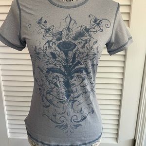 PrAna ladie size small Tee shirt.